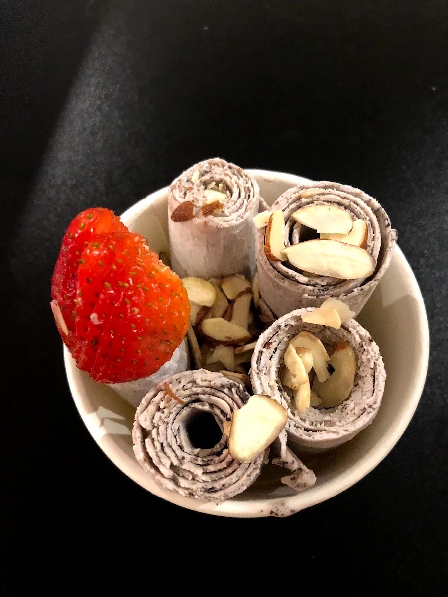 Hand Crafted Rolled Ice Cream
