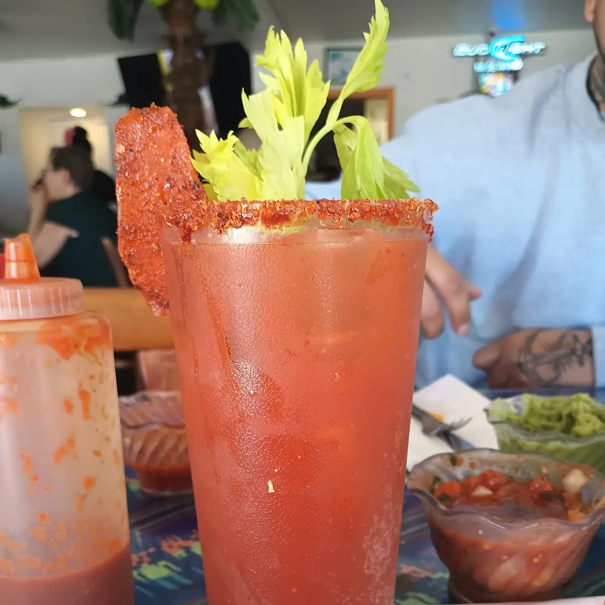 Michelada Modelo Negra