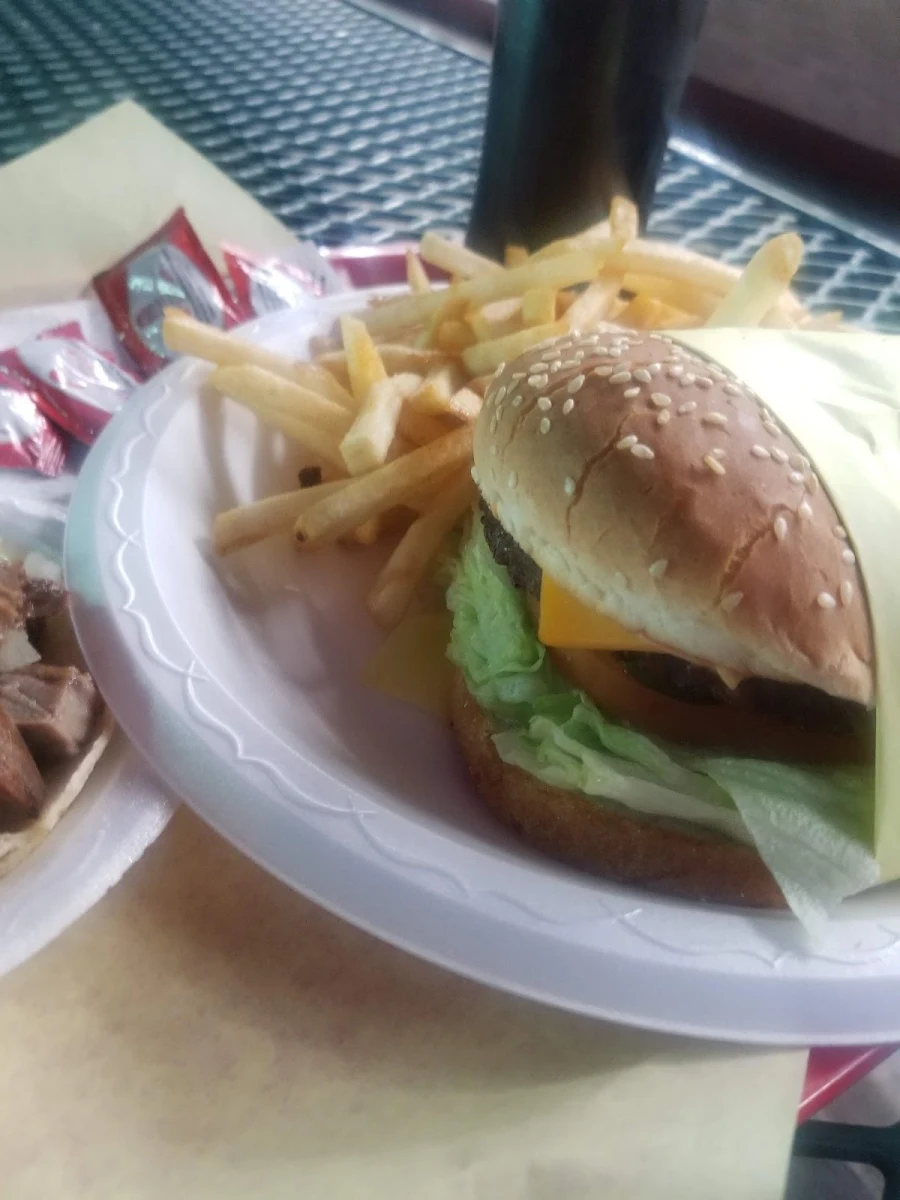 Cheeseburger Combo