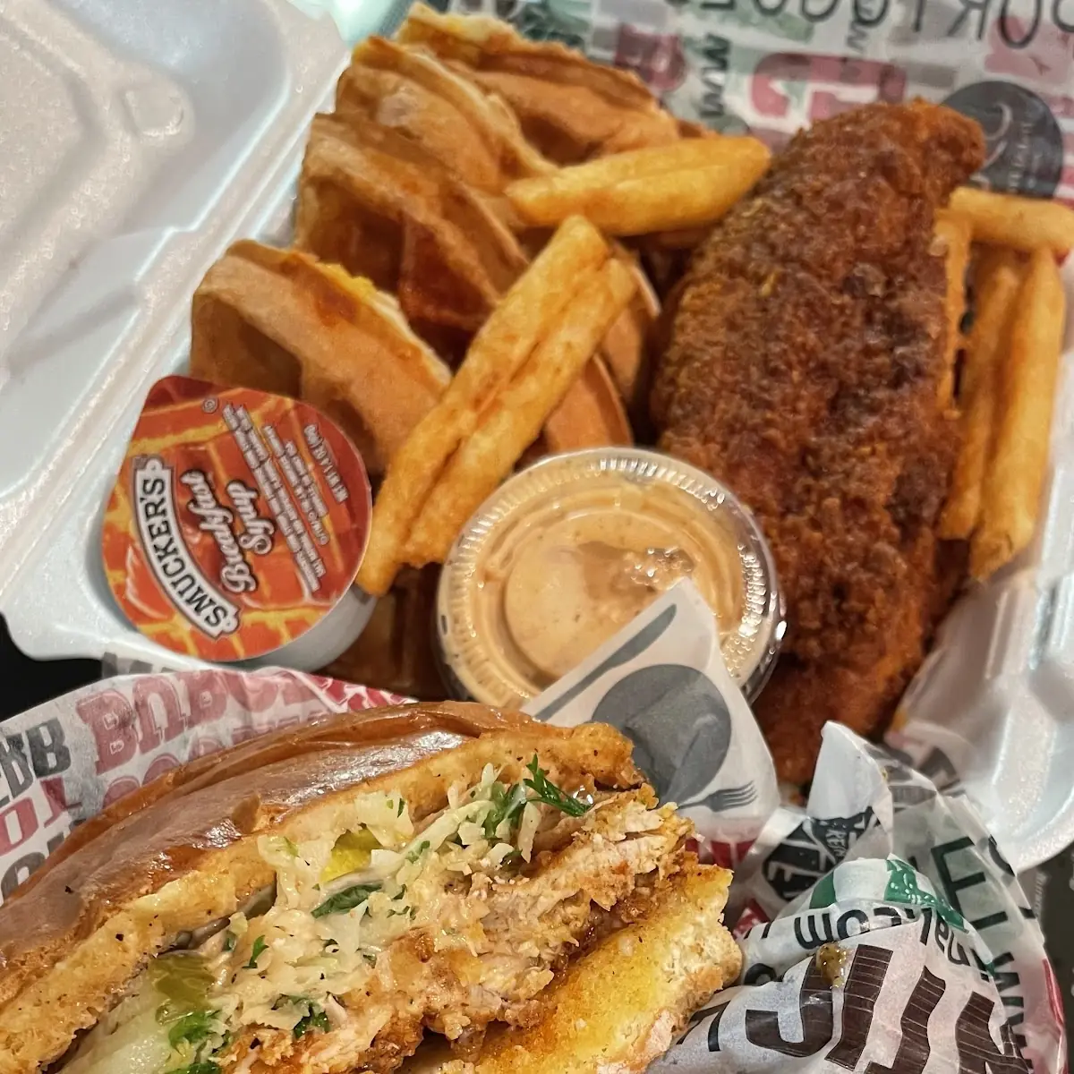The Nashville Sandwich Combo