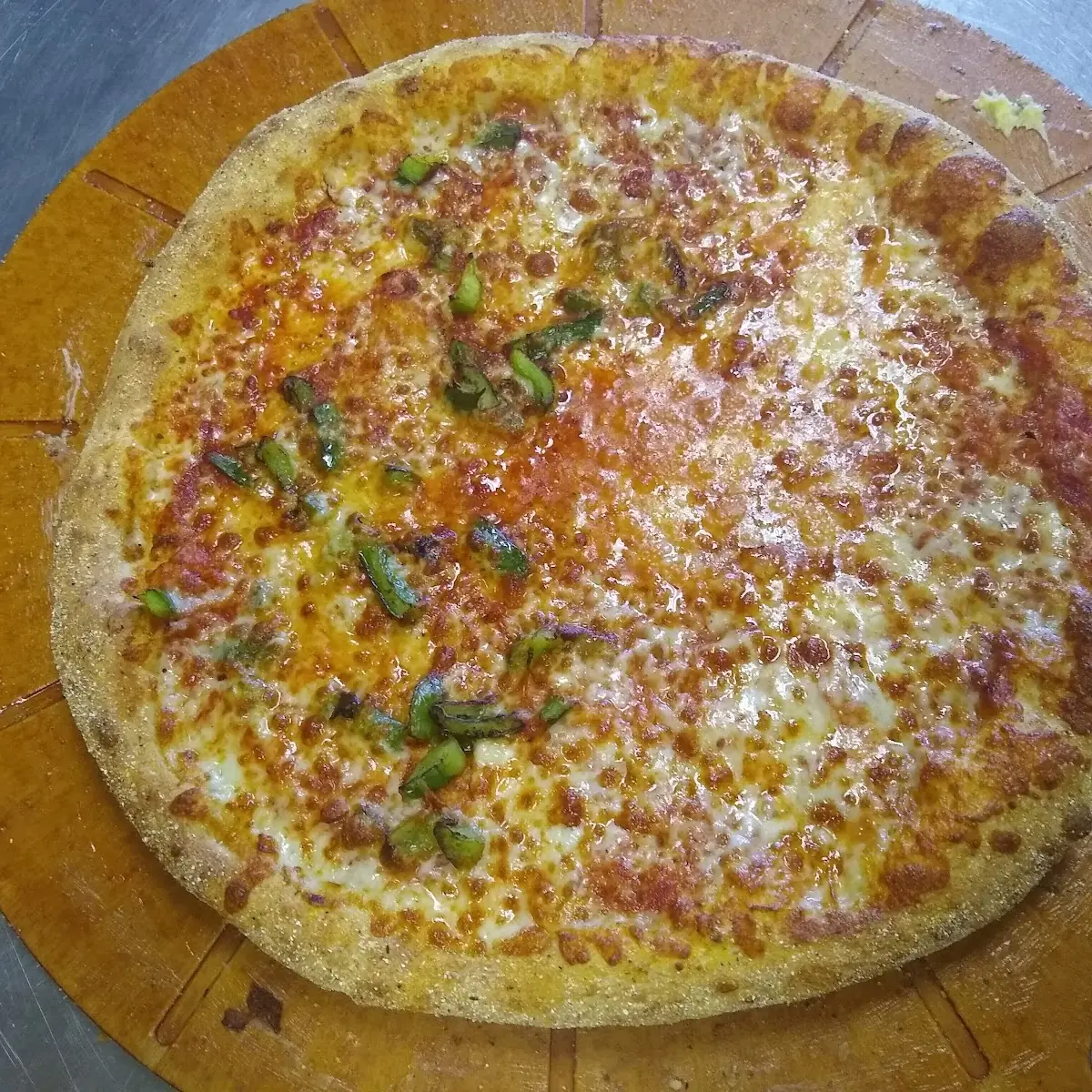 Green Pepper Cheese Pizza