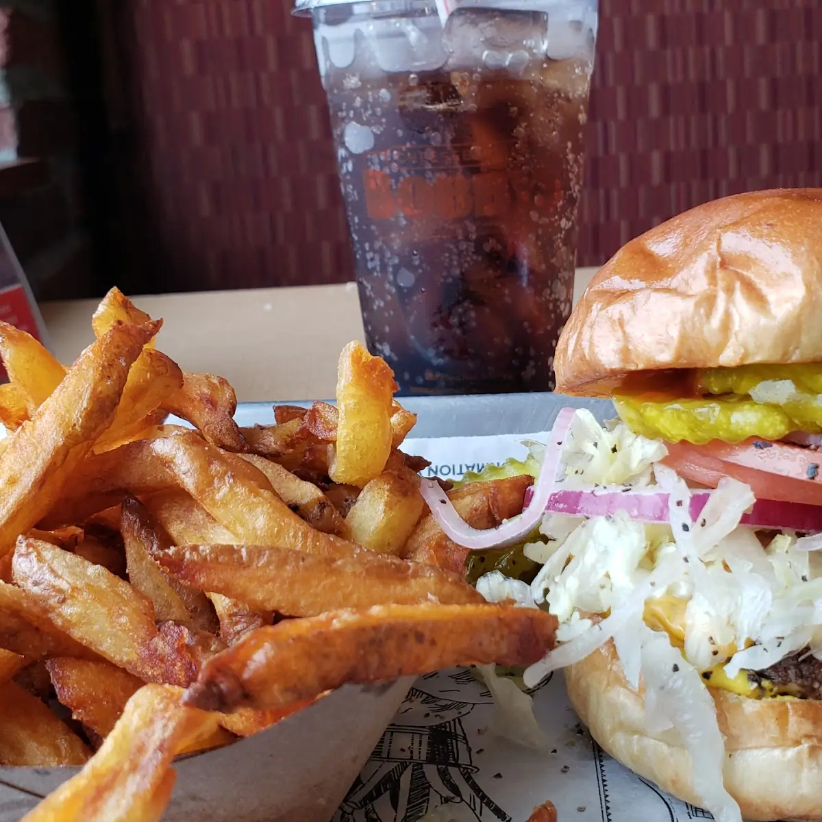 Classic Single Cheeseburger Meal