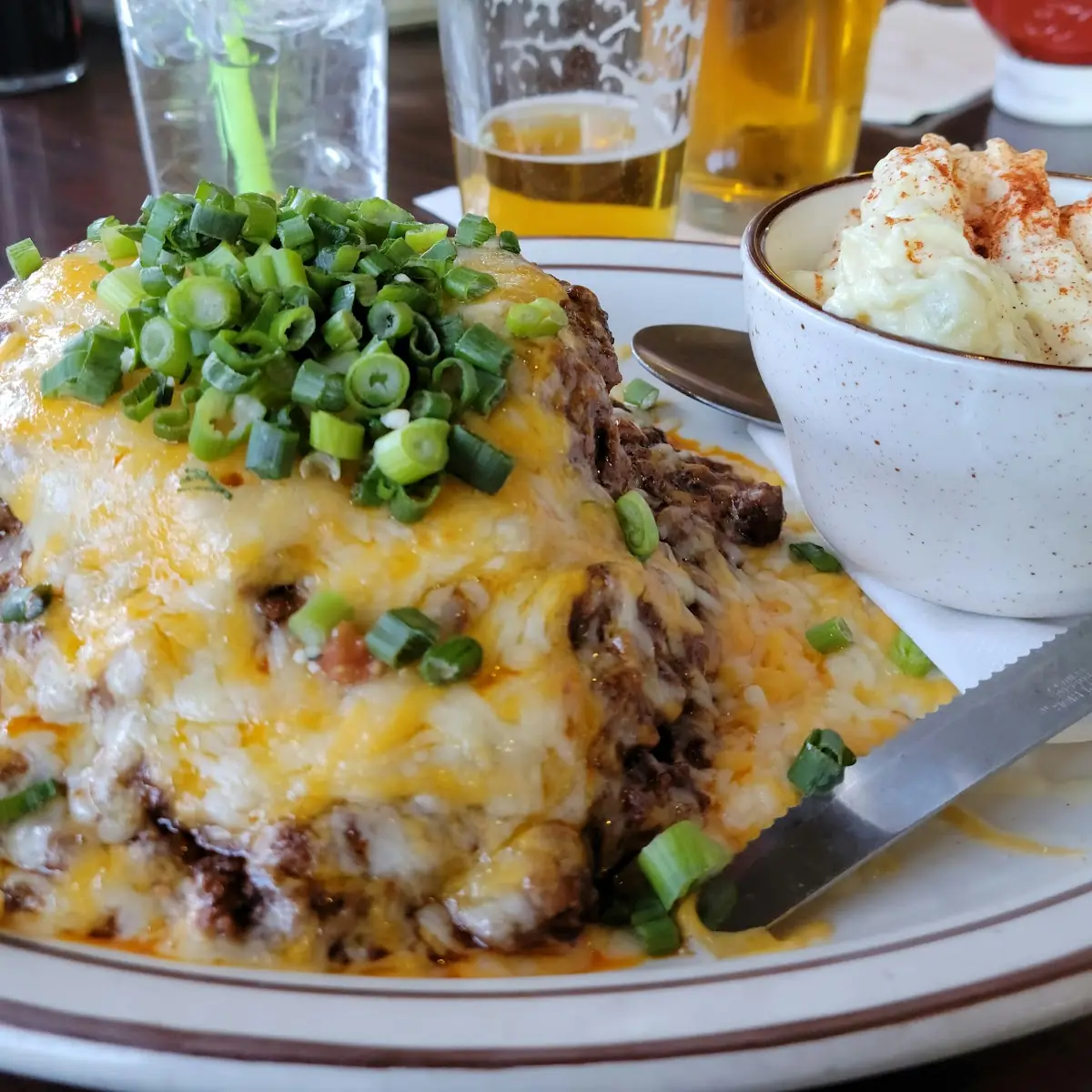 Chili Cheese Burger
