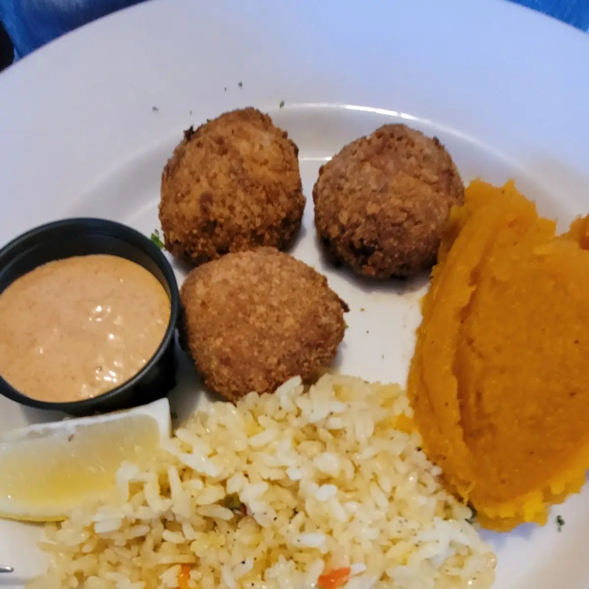 Tavern Crab Cakes