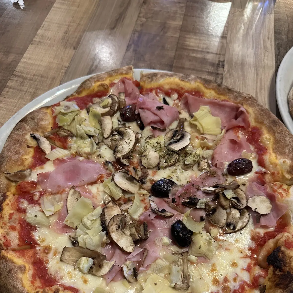 Capricciosa Pizza
