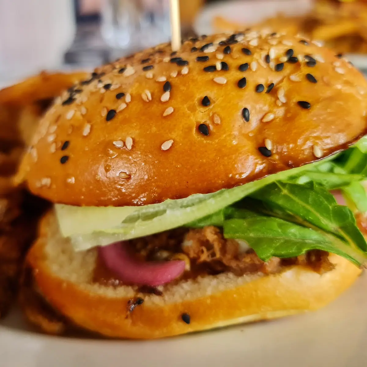 Pulled Ham Burger, Sutton Brouërie - Microbrasserie & Auberge