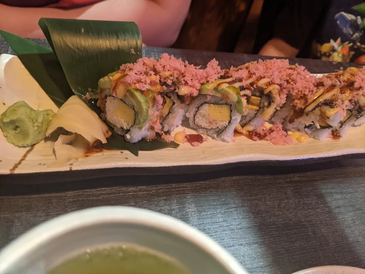 Rising Sakura Roll
