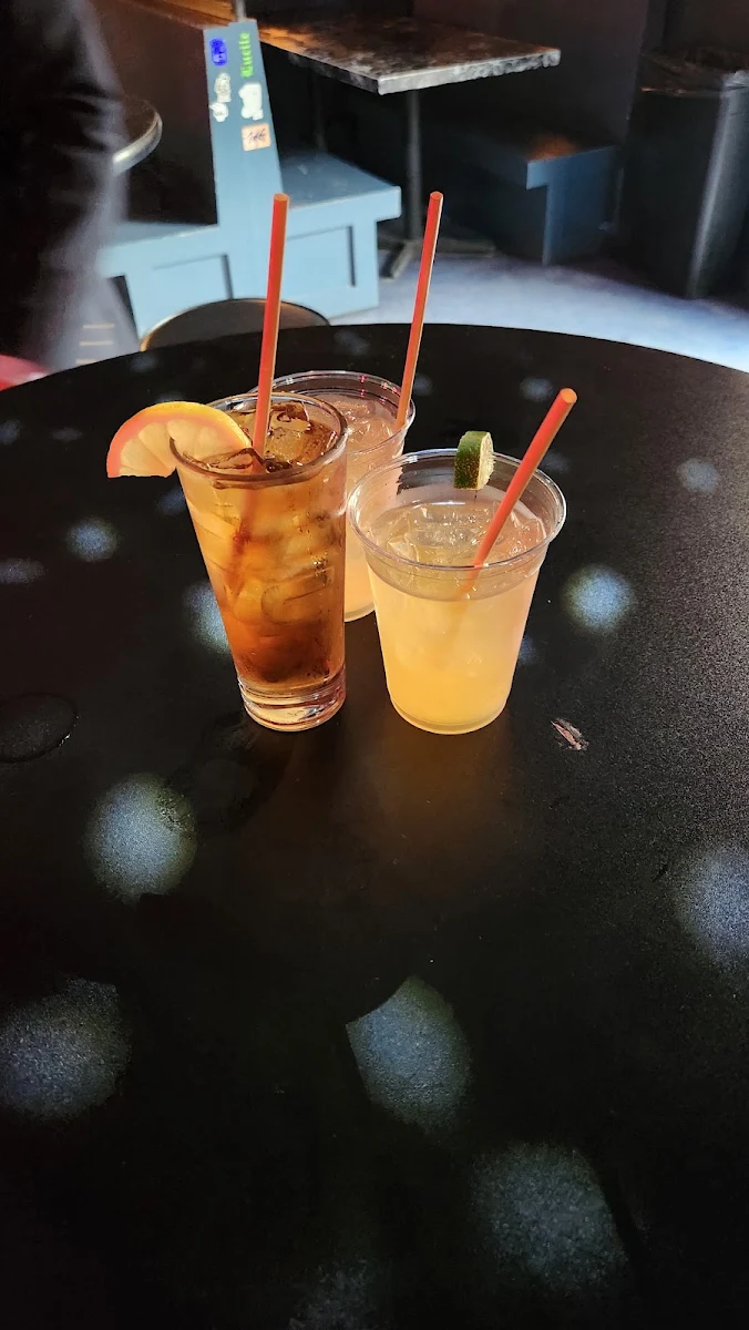 Long Island Iced Tea & Whiskey Sours