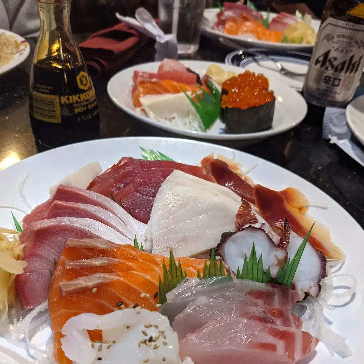 Sushi & Sashimi a La Cate