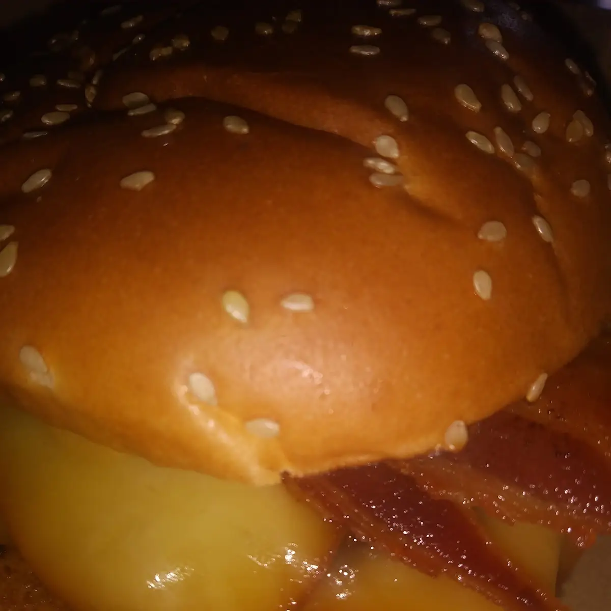 Gouda Bacon Burger
