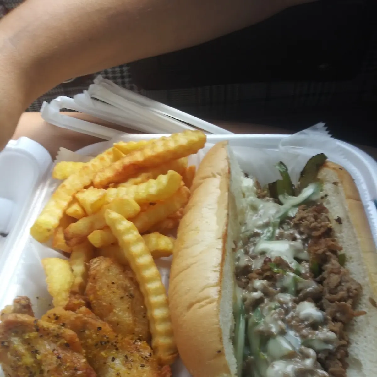 Philly & 6pc Wings