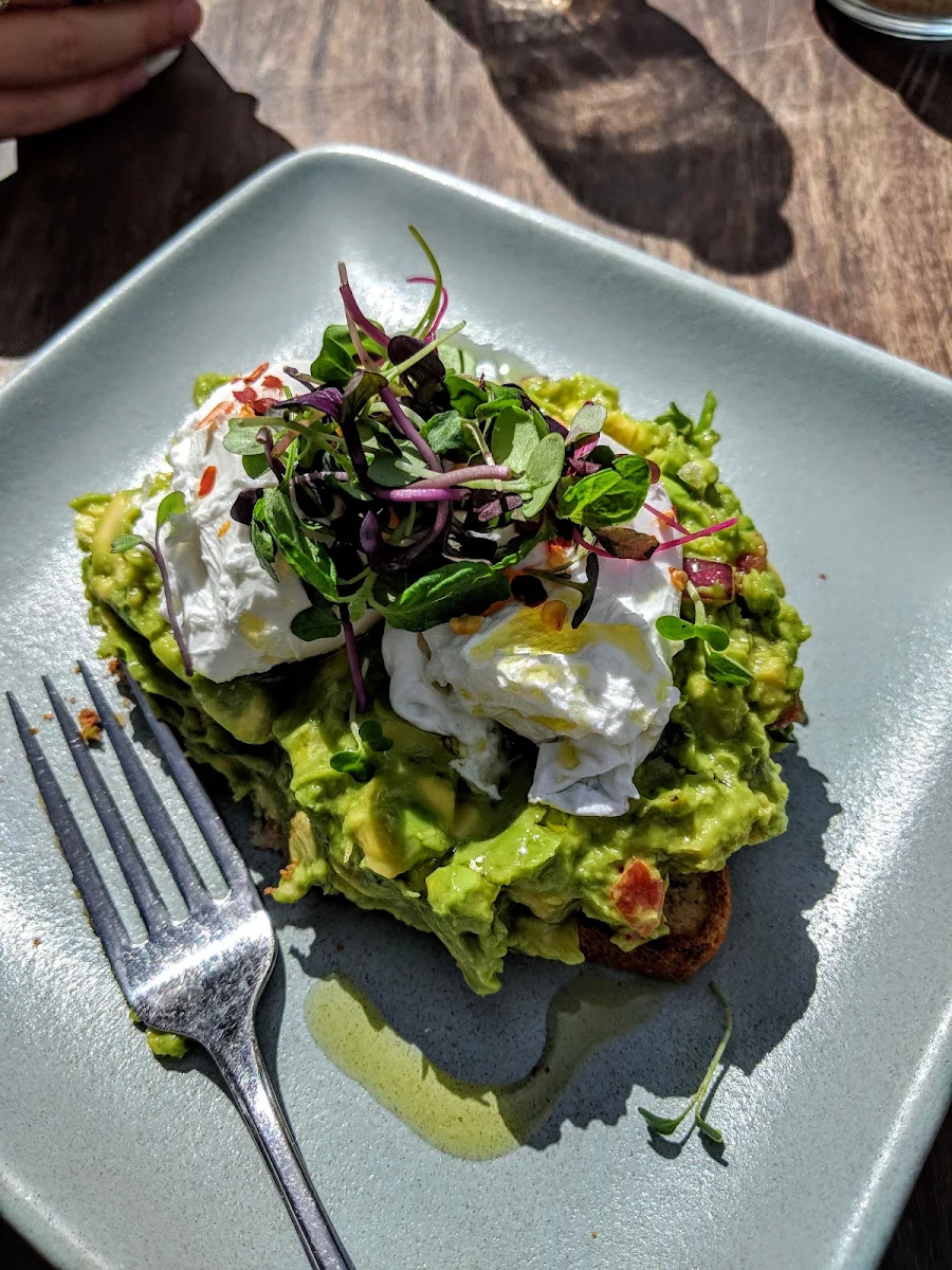 Smashed Avocado with Bacon