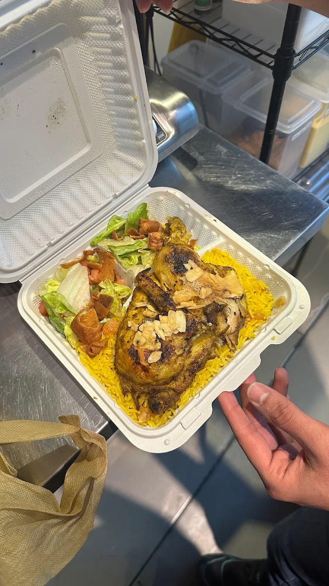 Madhbi Chicken, HOUSE OF MANDI