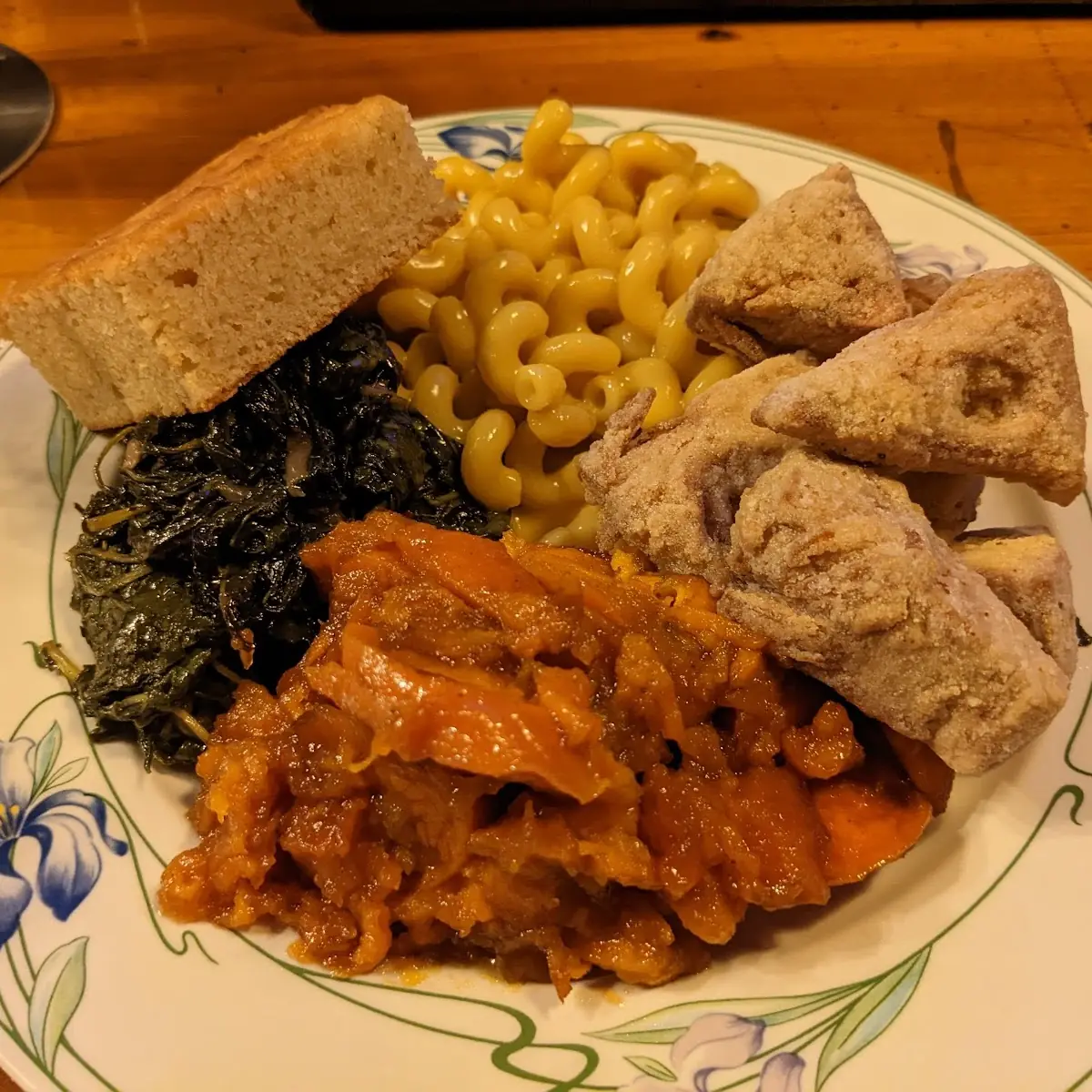 Mac N Cheese Cornbread