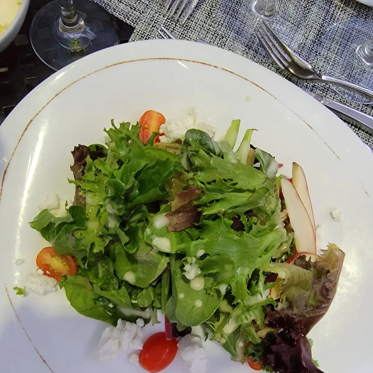 Mixed Green Salad