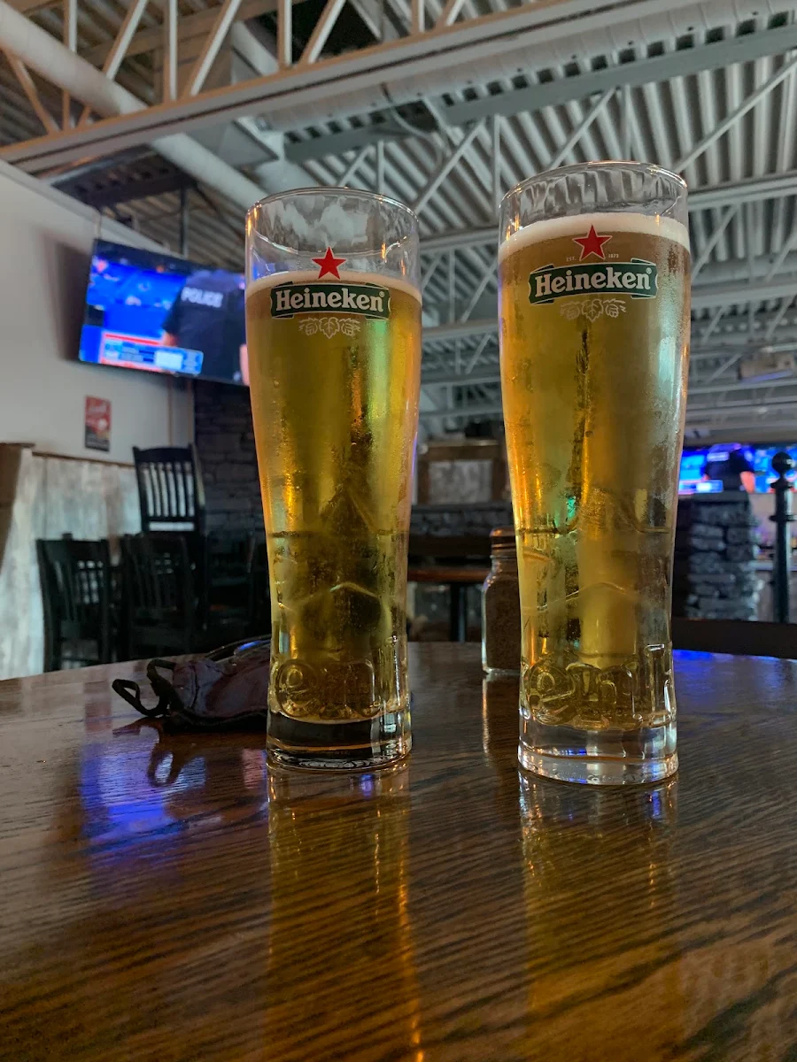 Highlights, Southside Tap and Grill