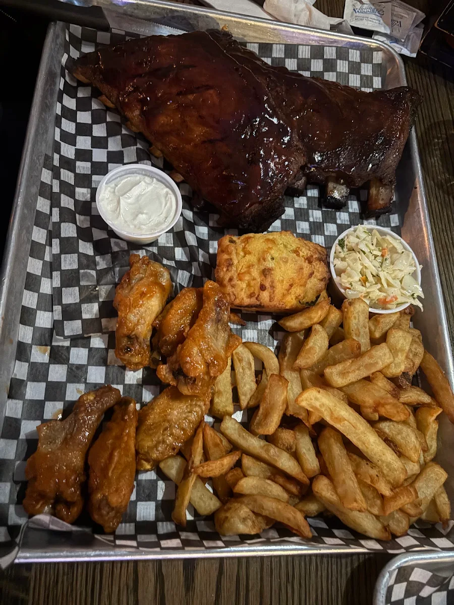 Highlights, Southside Tap and Grill