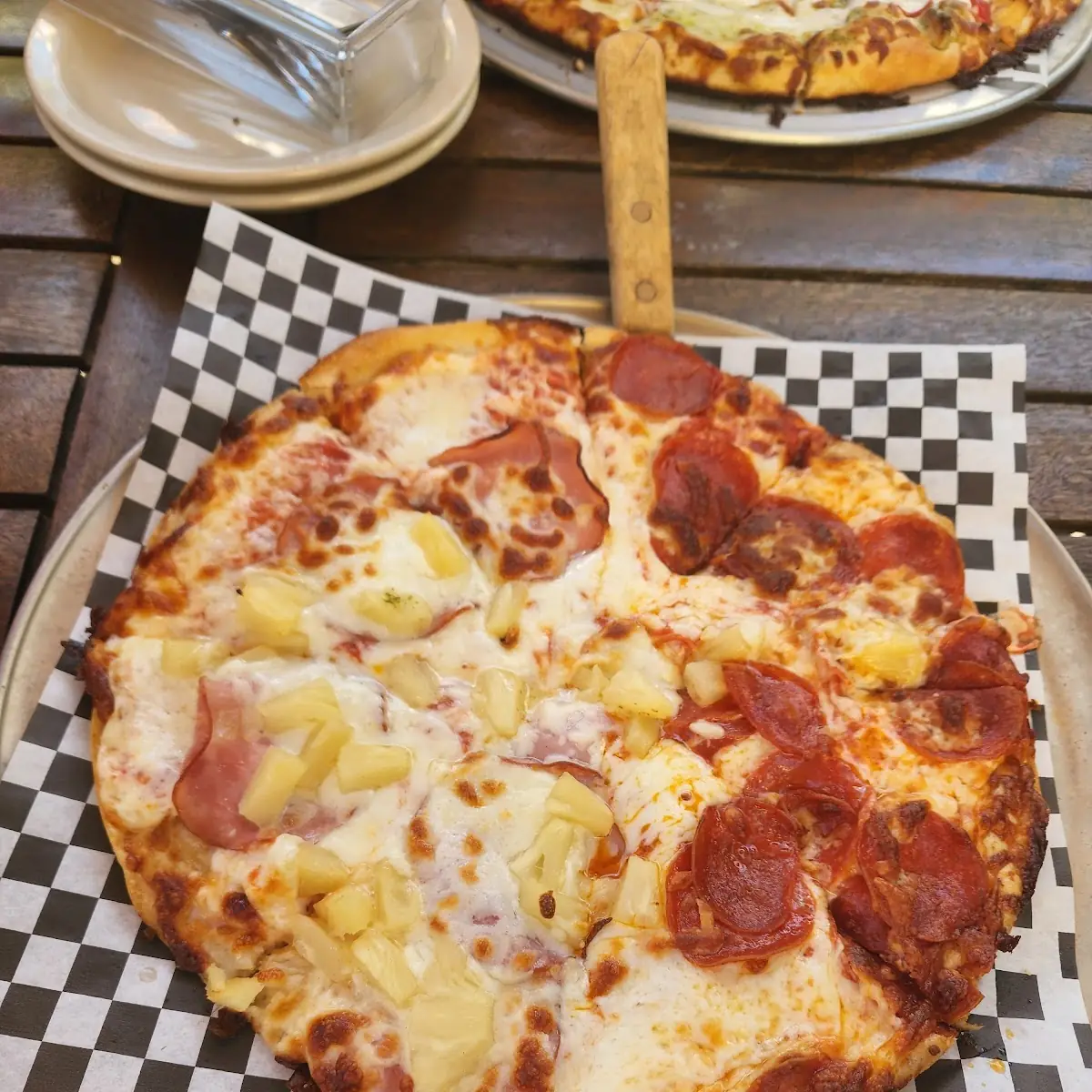 Hawaiian Pizza