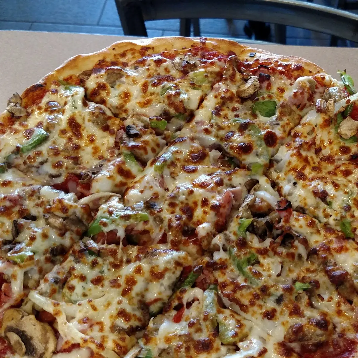 Garlic Chicken Pizza