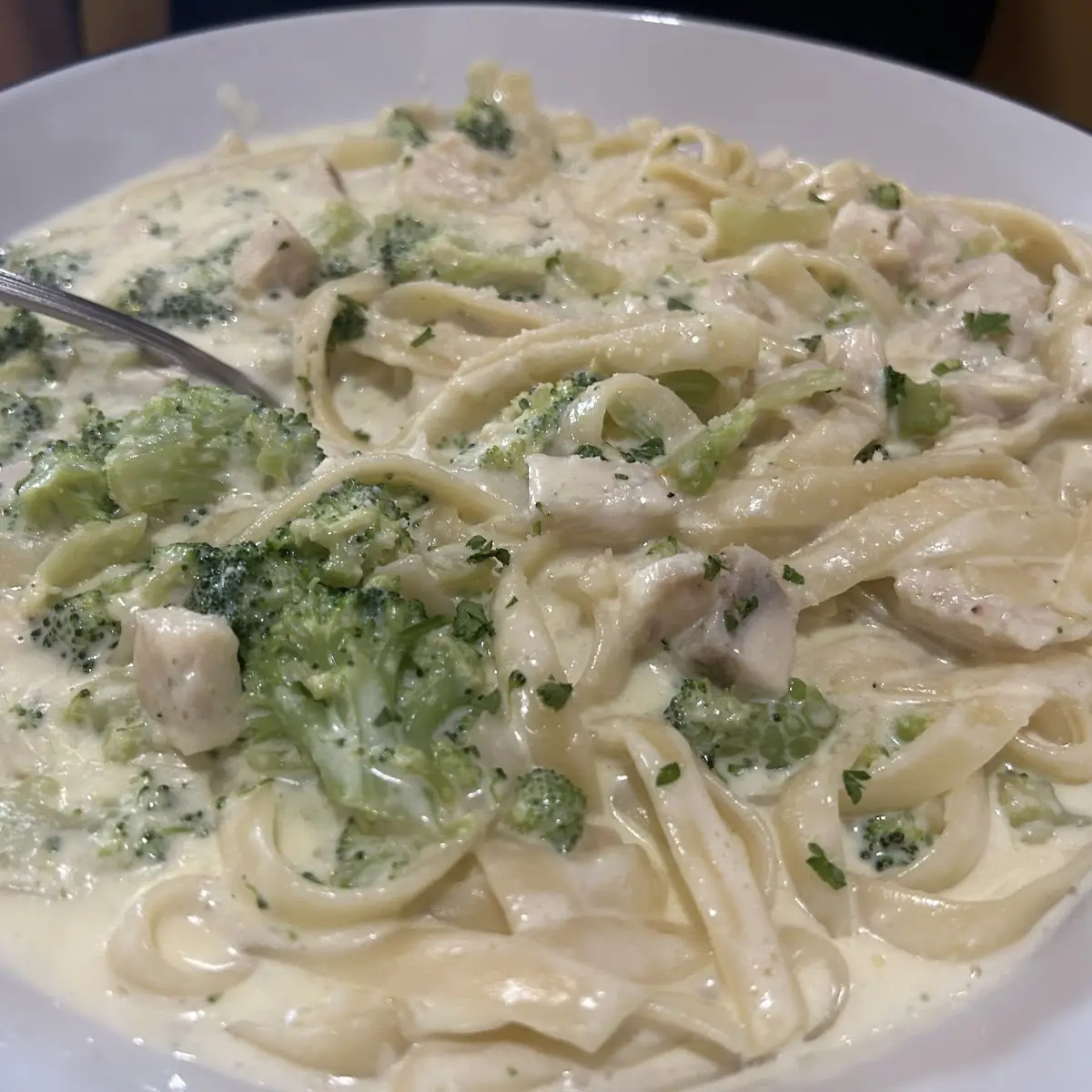 Fettuccine Chicken & Broccoli Alfredo