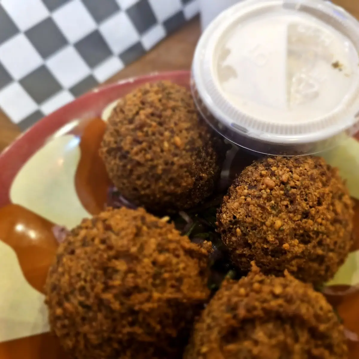 Hummus & Falafel Plate