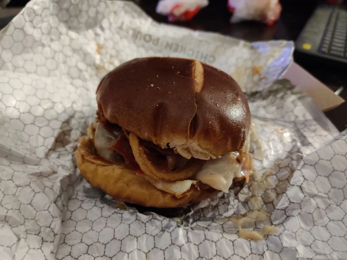 Pretzel Pub Burger, Wendy's