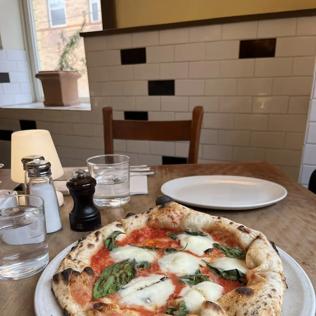 Doc Margherita Pizza