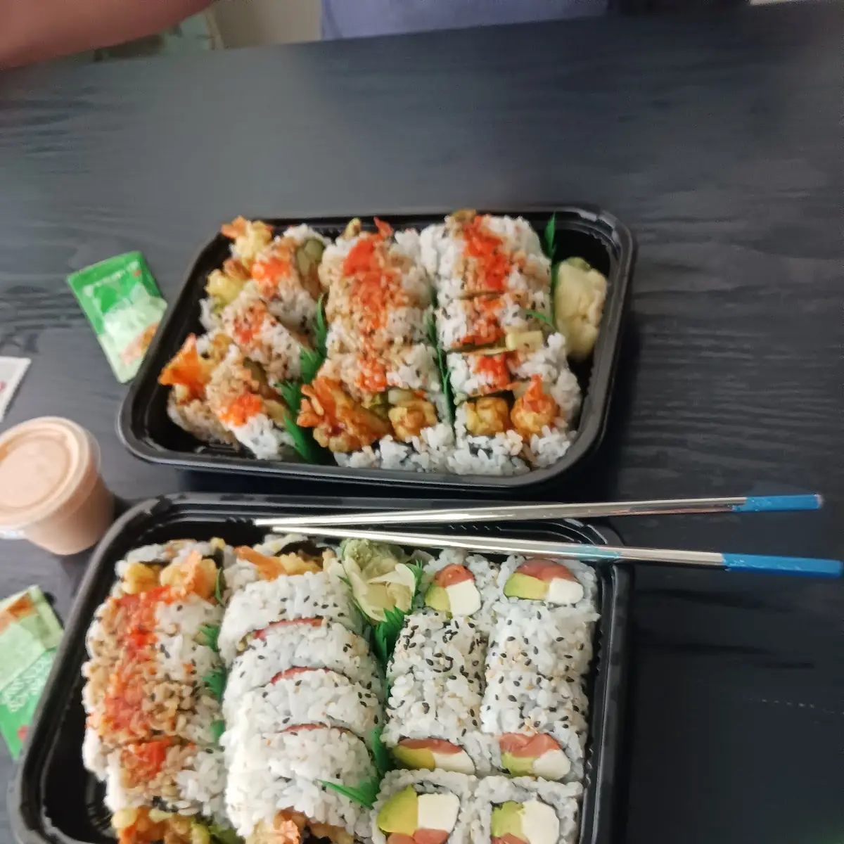 California Roll 8pc