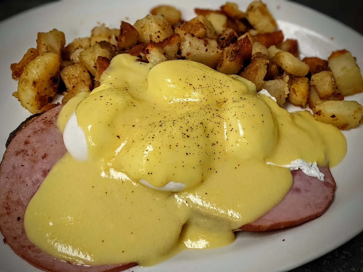 Eggs Benedict