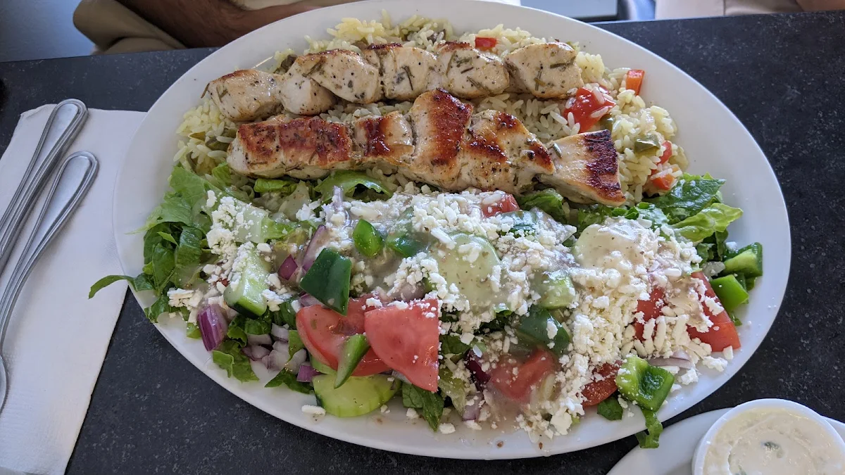 Greek Salad with Chicken