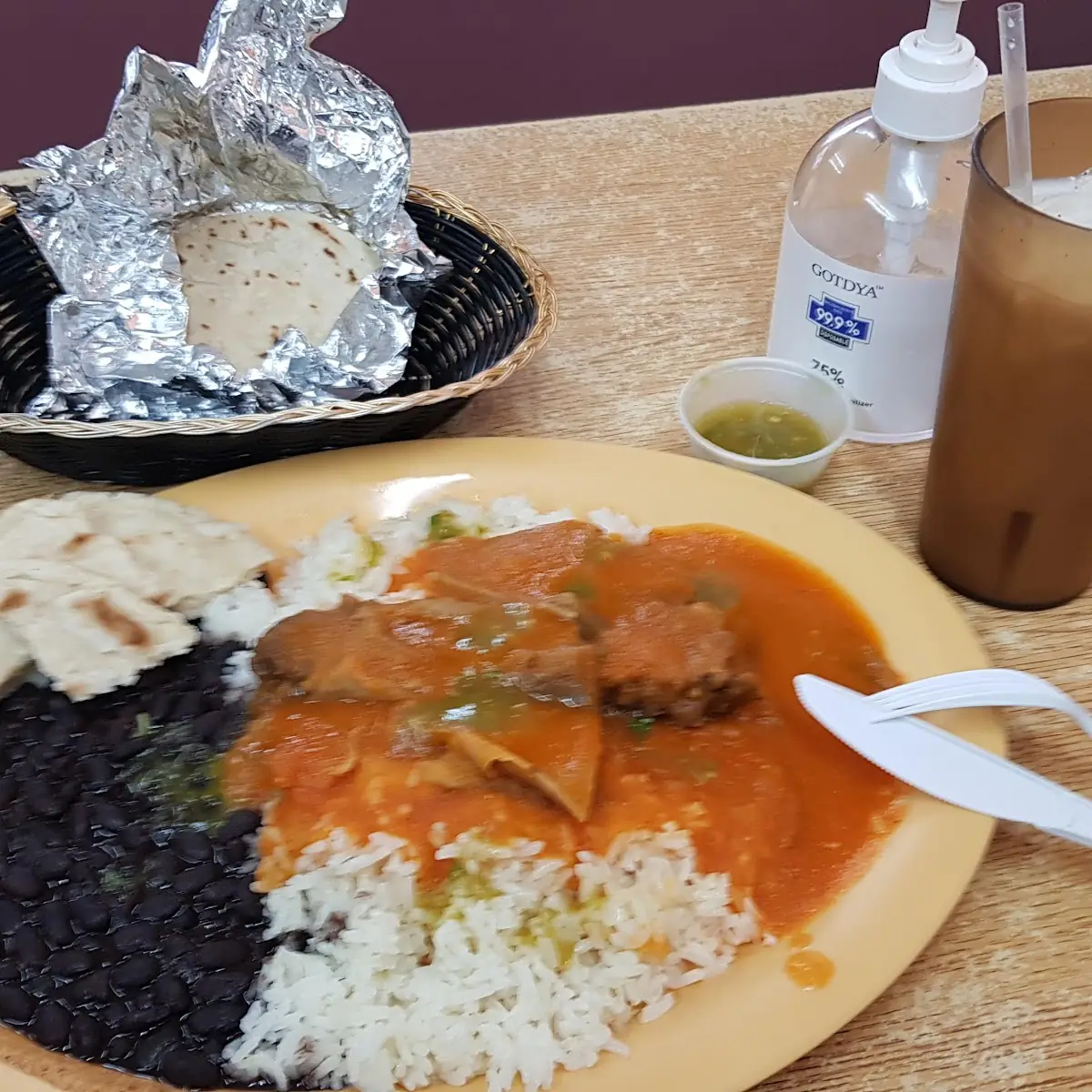 Lengua En Salsa Muy Buena