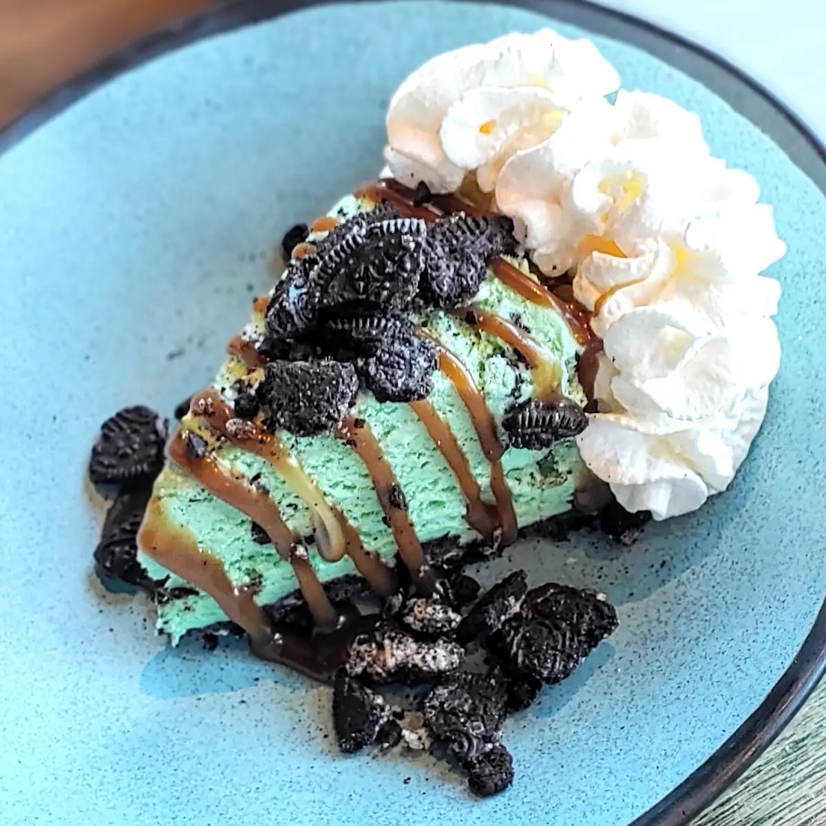 Mint Chocolate Fudge Cake