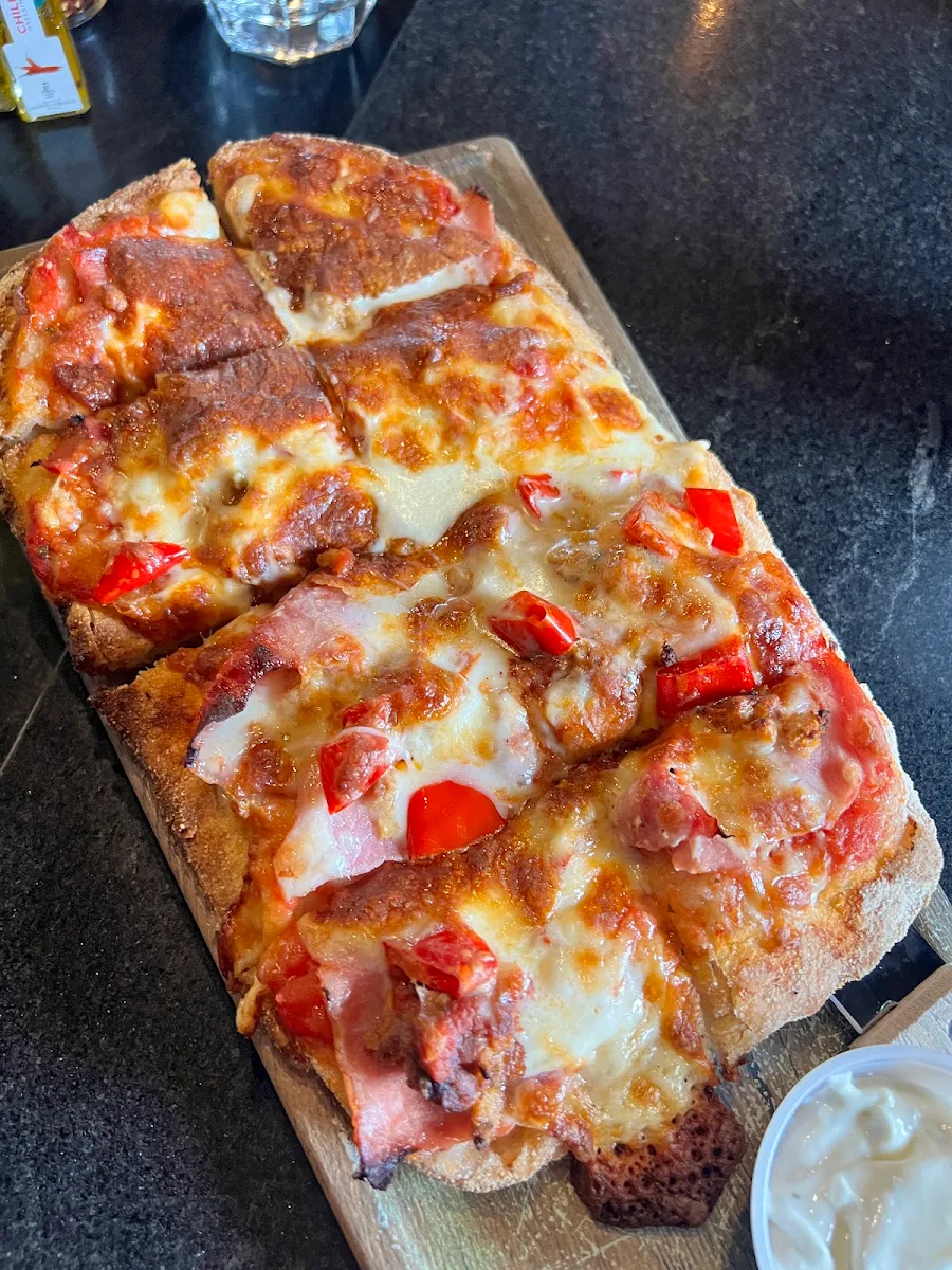 Hawaiian Pizza