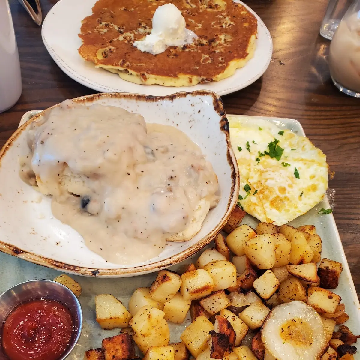 Biscuits & Gravy