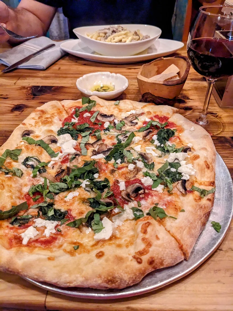 Margherita Pizza with Veggies
