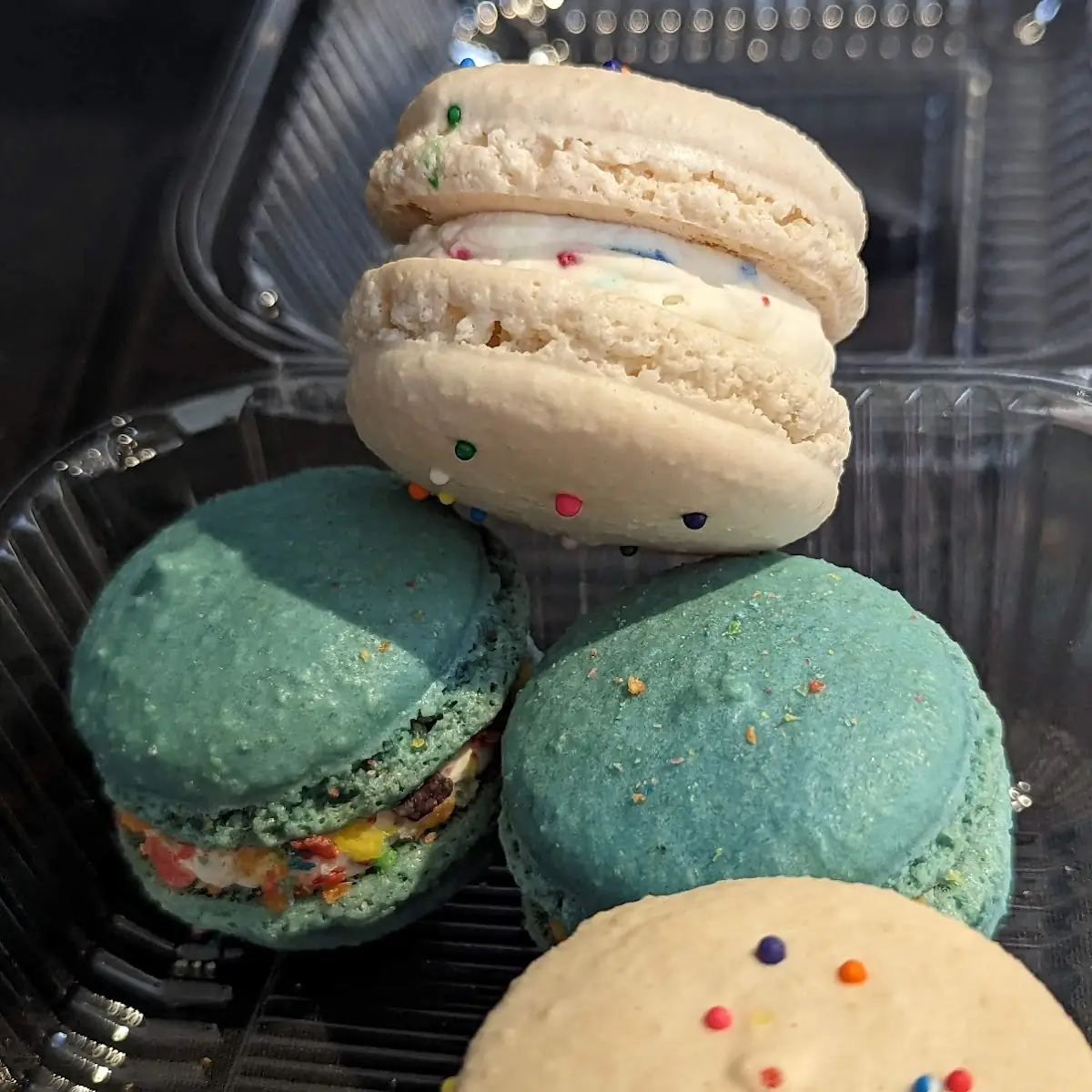 Fruity Pebbles and Birthday Cake Macarons