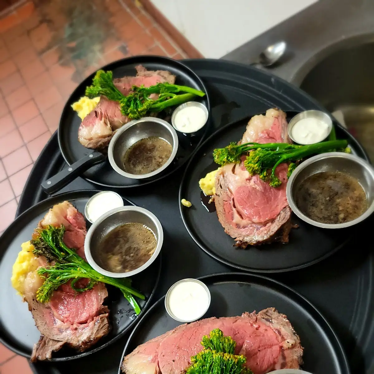 Prime Rib Sat Sundays 20