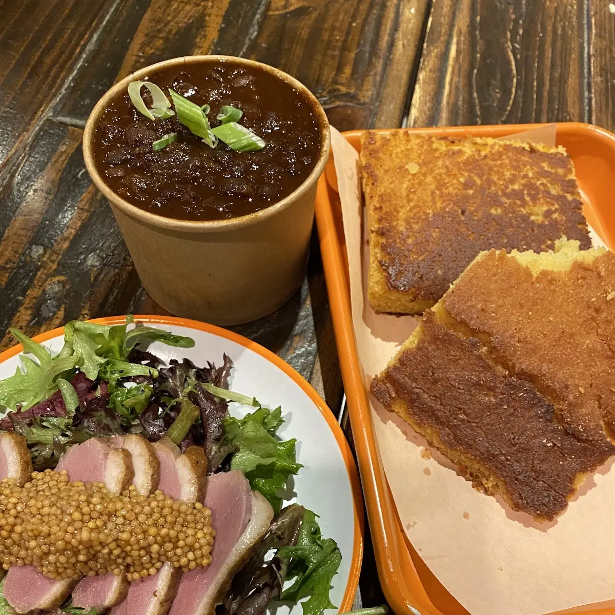 Baked Beans and Corn Bread