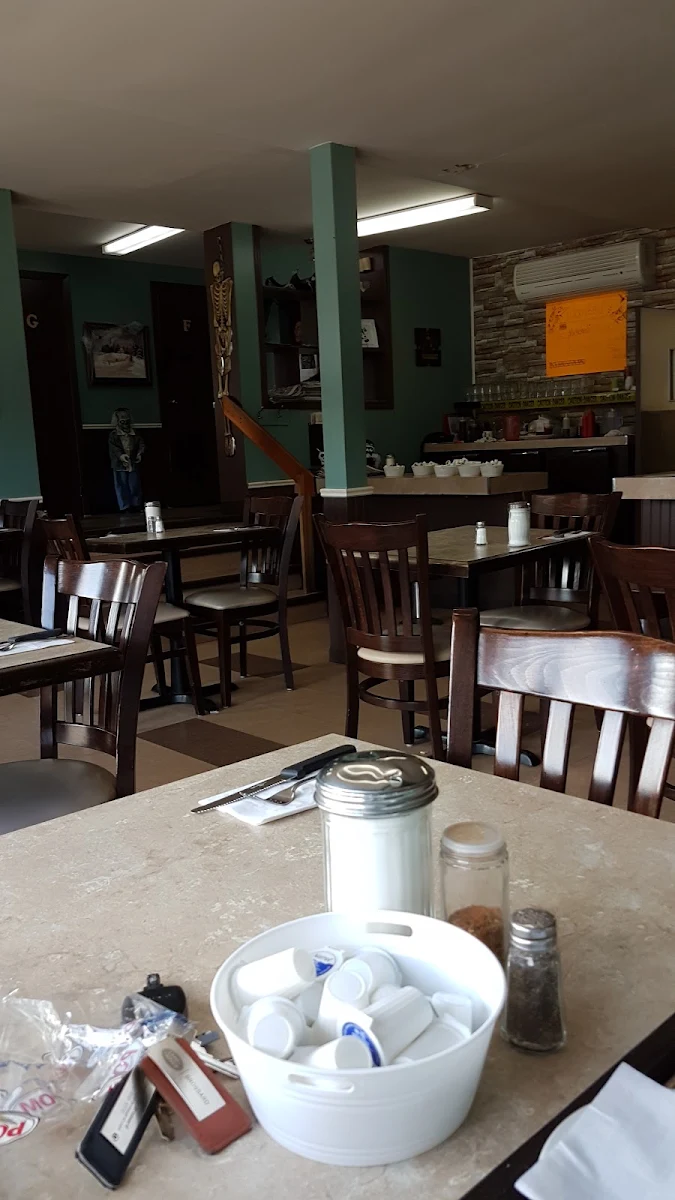Highlights, Resto du Vieux La Prairie