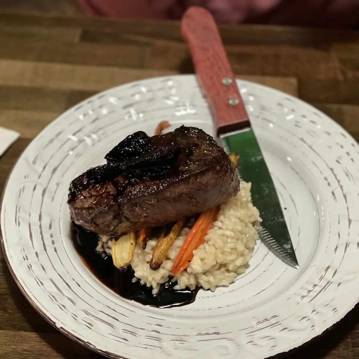 Filet Mignon with Roasted Carrots