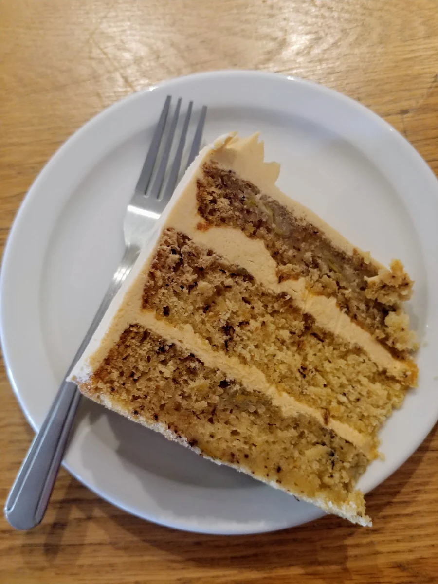 Peanut Butter & Banana Cake