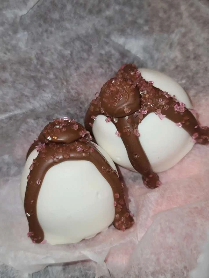 Red Velvet Truffle
