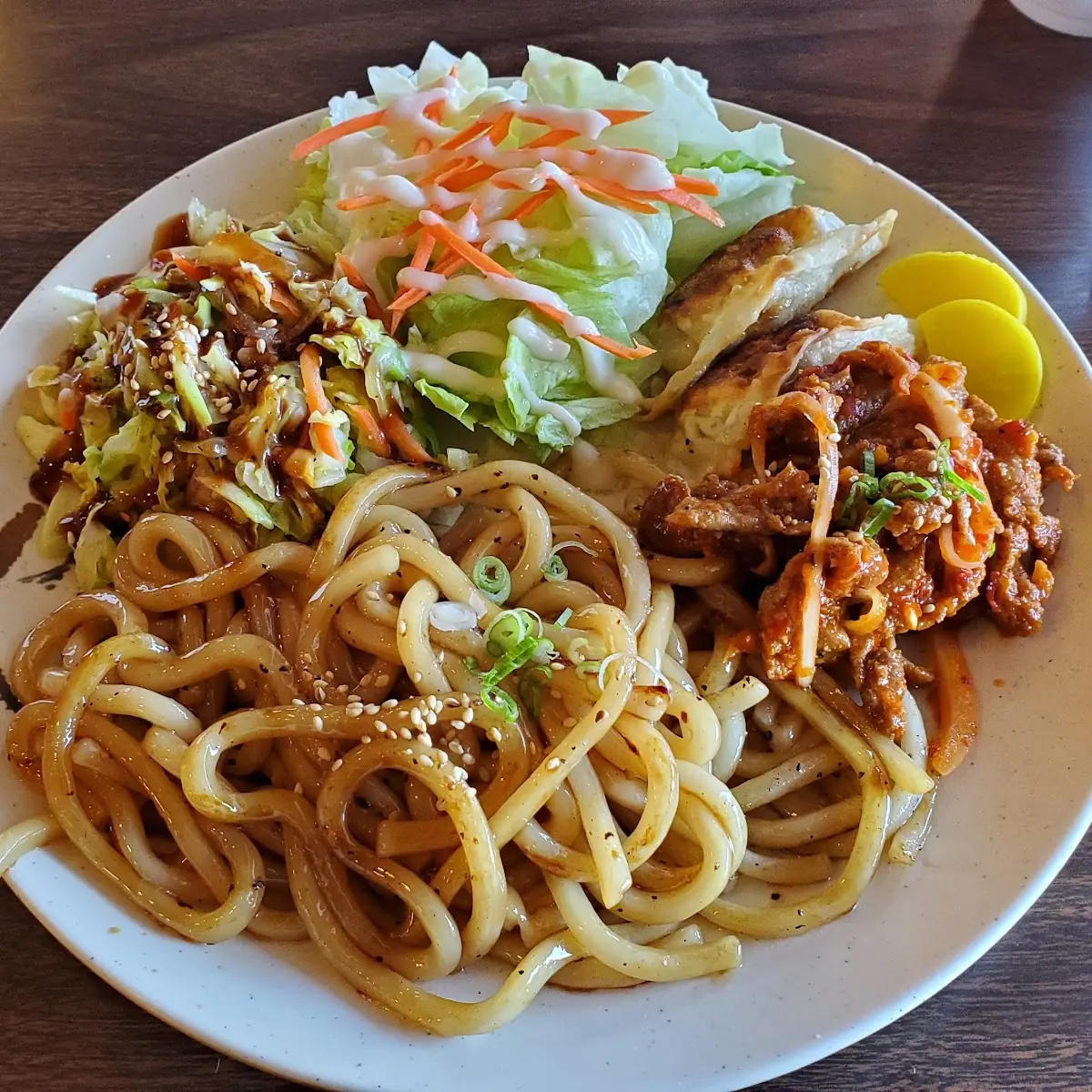 Yaki-Udon with Spicy Pork