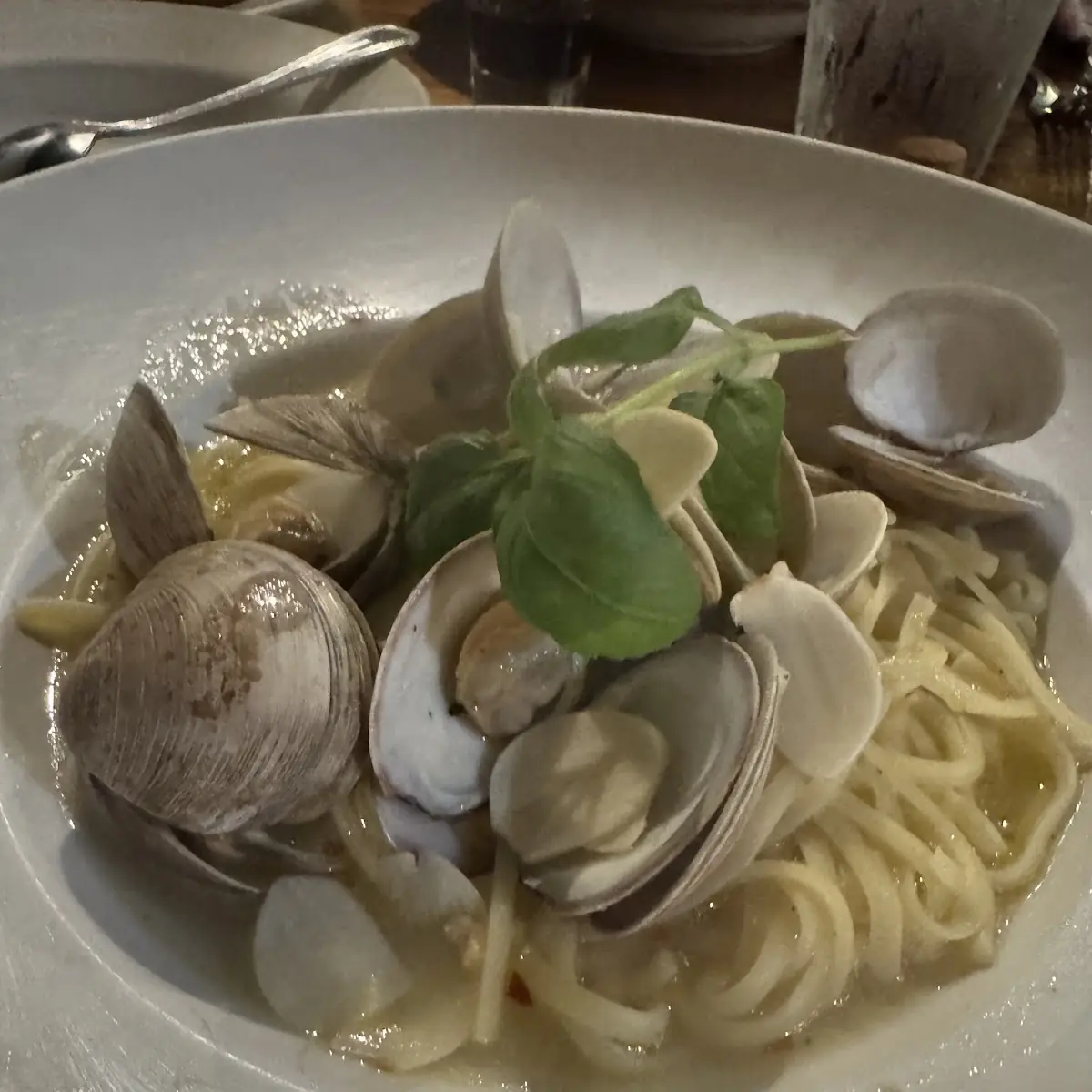 Fettuccine with White Wine Clam Sauce