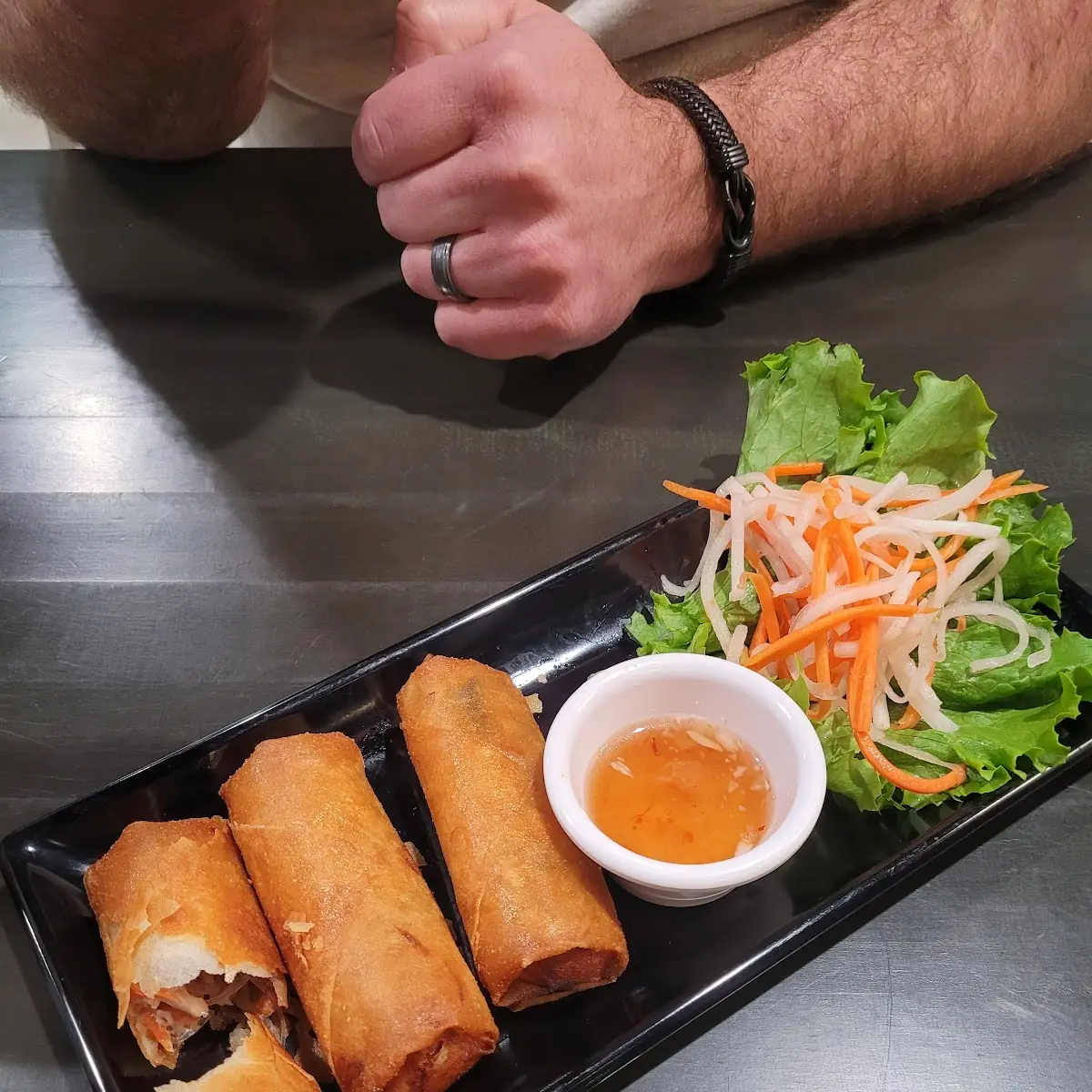 Egg Rolls Tray Khay Cha Gio