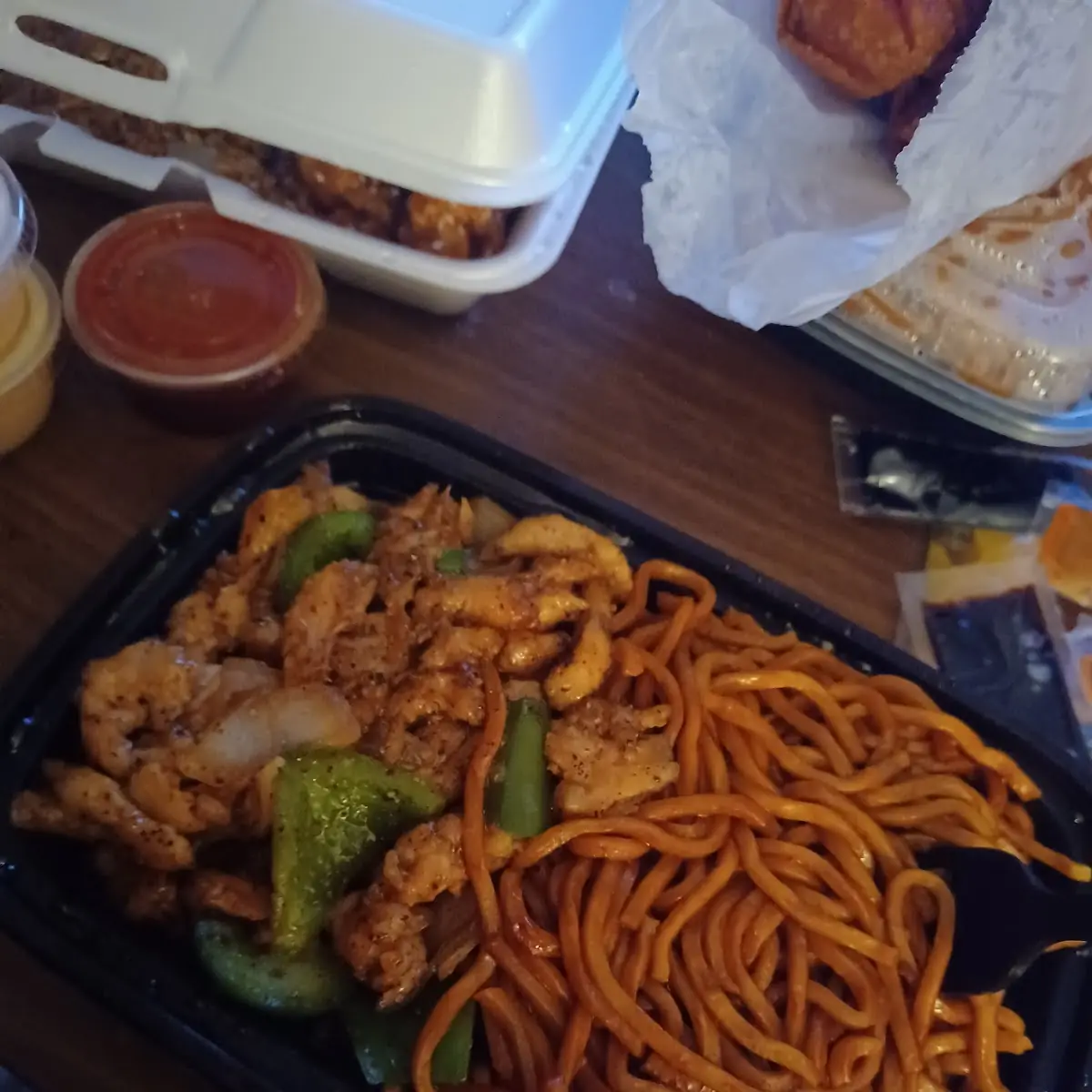 Black Pepper Chicken with Lo Mein Noodles