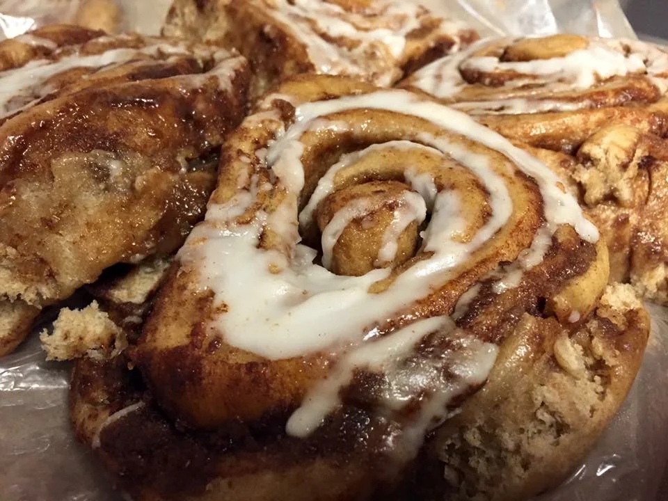 Honey Apple White Cinnamon Roll