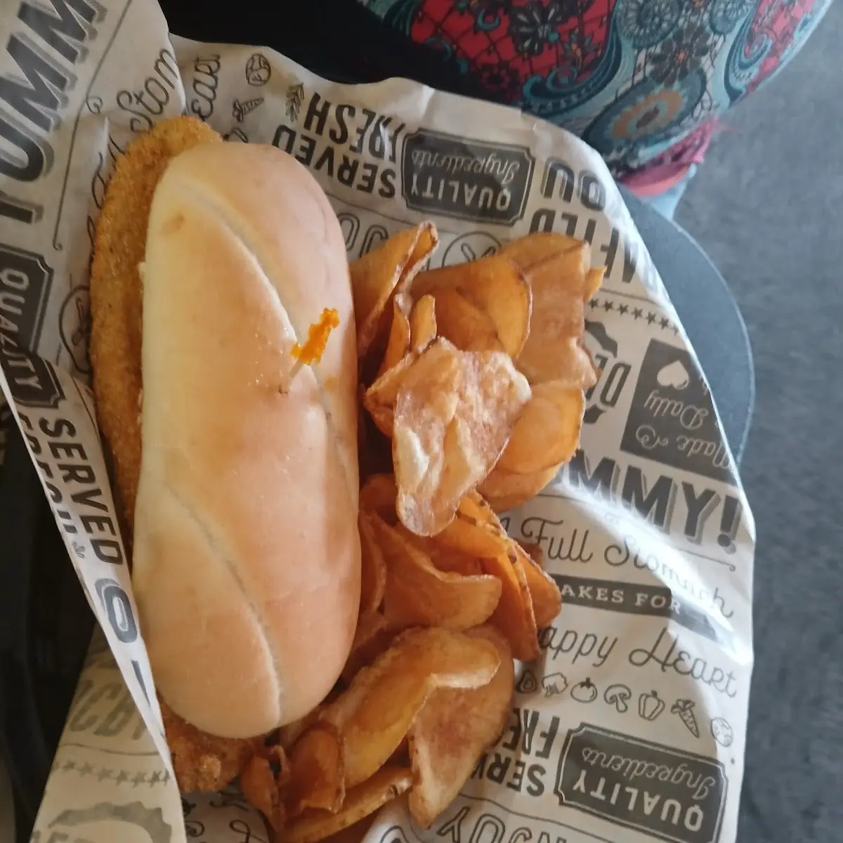 Fish Sandwich with House Chips