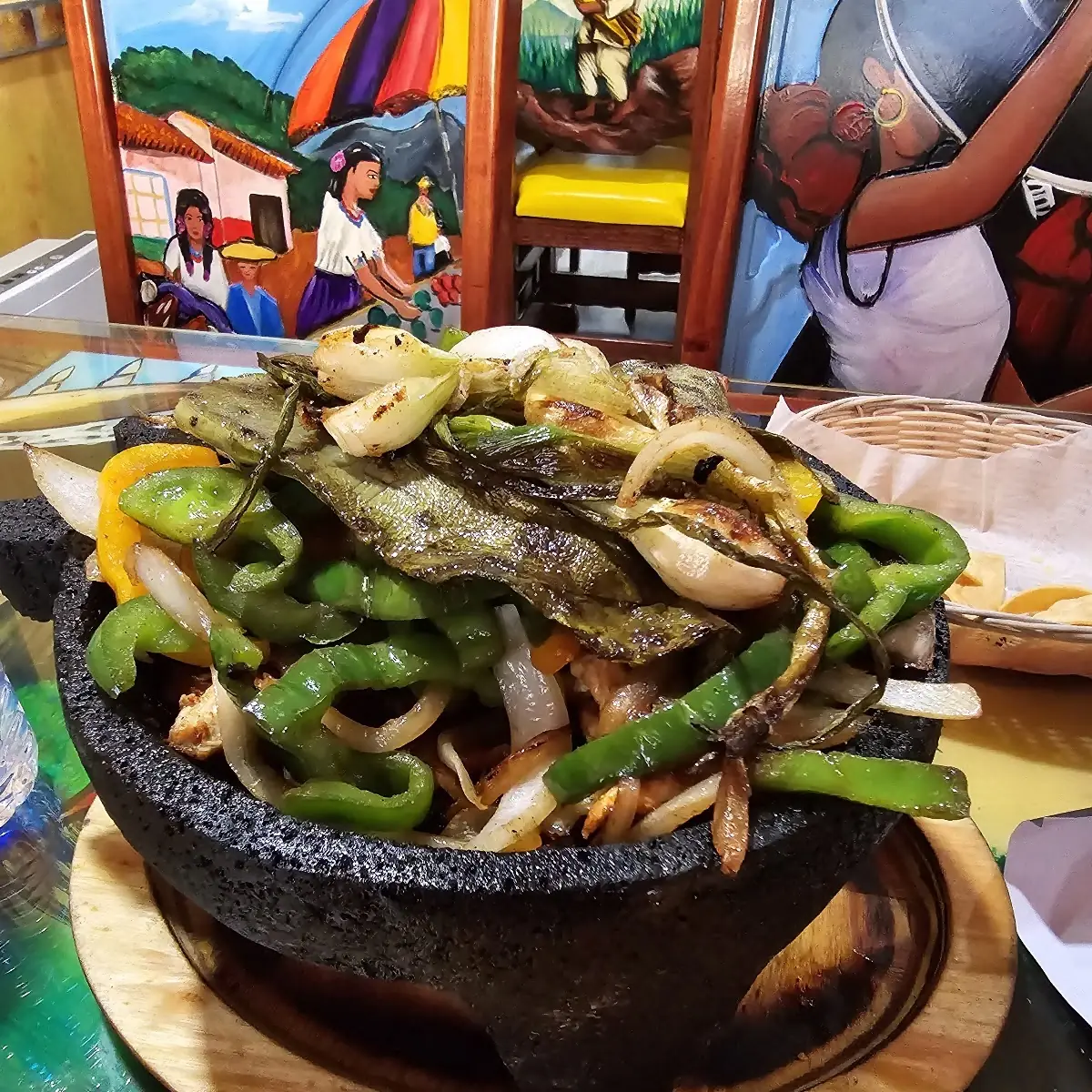 Wings (6 pcs) with Fries