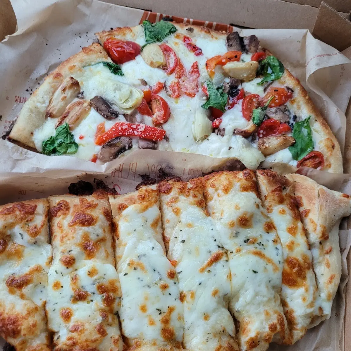White Pizza and Cheese Bread